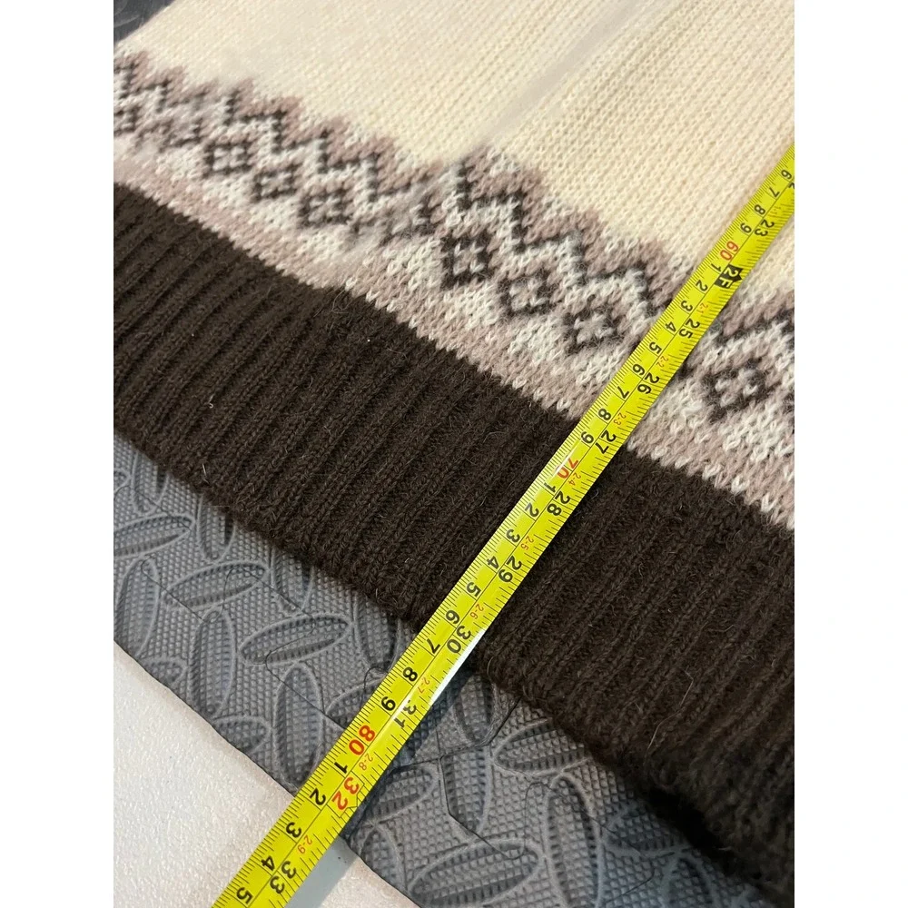 Nordstrikk Cardigan Sweater Womens Medium Brown Cream Nordic Pewter Clasps Wool